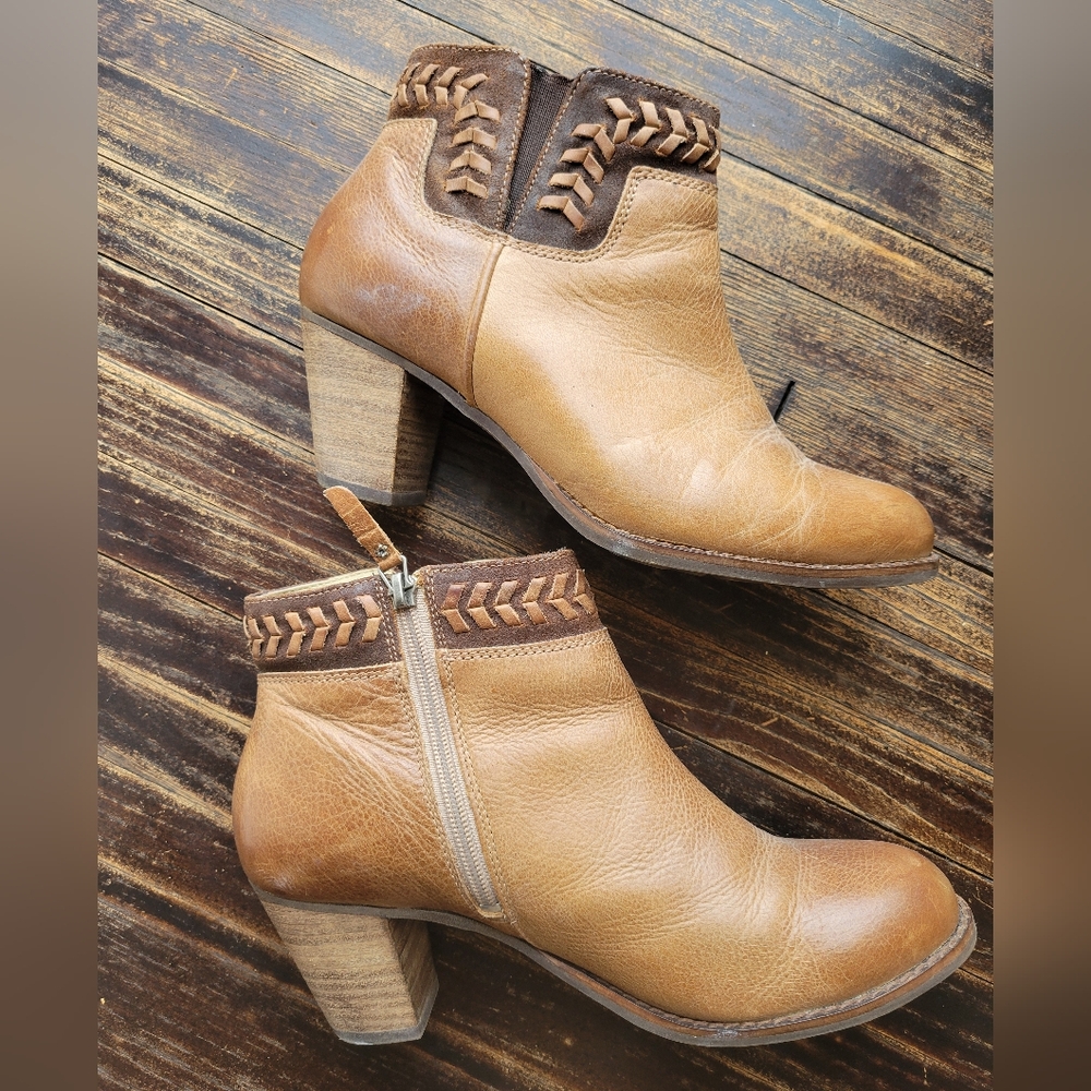 Leather woven braided western heeled booties, 8.5